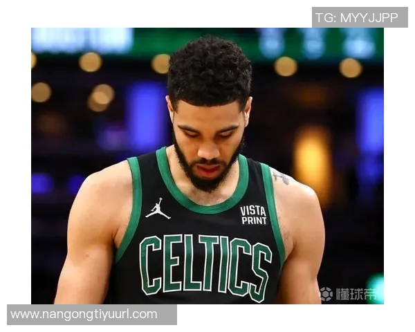 冈萨雷斯谈塔图姆渴望上场表示他全力以赴帮助队友的决心