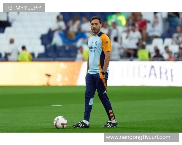 博塔弗戈宣布主帅安切洛蒂离任战绩为15胜10平8负