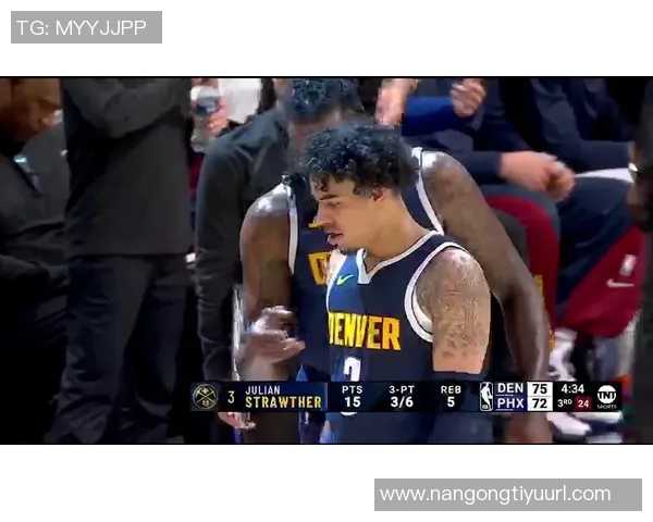 兰德尔赞麦丹在联防中表现突出防守范围广泛堪称优秀护筐者