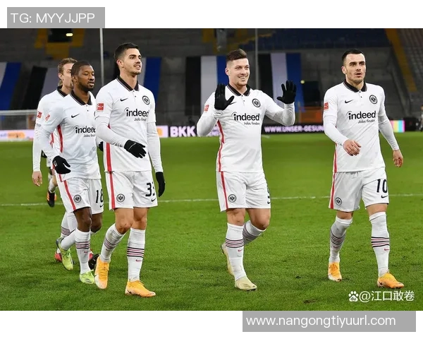 B席本赛季欧冠传球81次领跑31岁合同明夏到期续约成疑